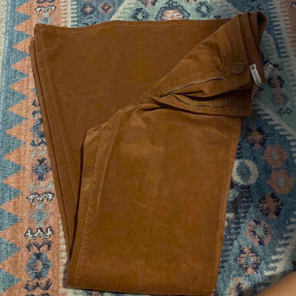 Chelsea &Violet wide leg corduroy camel pants